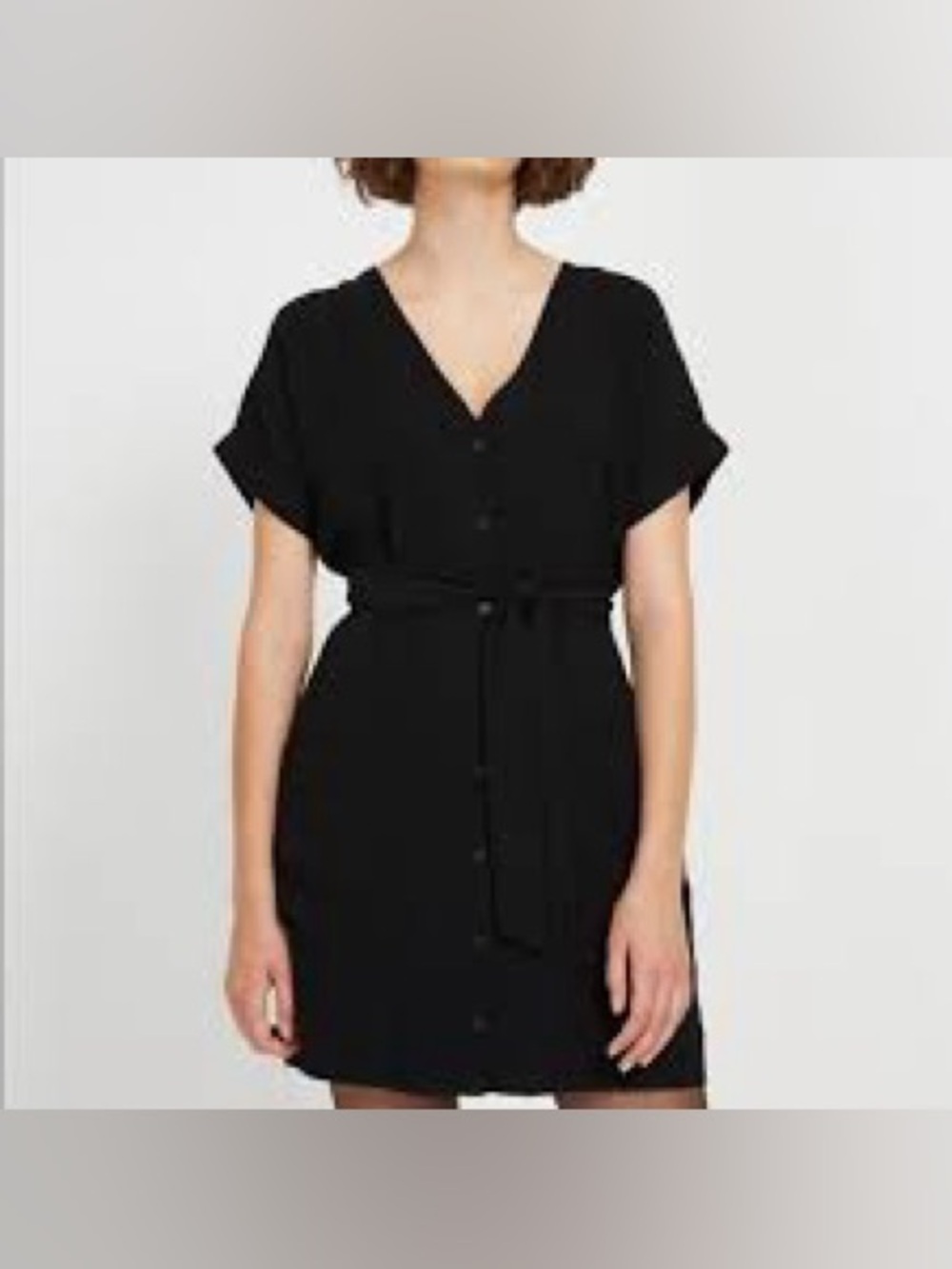 FRANK AND OAK, the Minimalist buttons down dress!